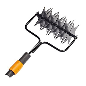 Provzdušňovač trávníku QuikFit Provzdušňovač trávníku QuikFit