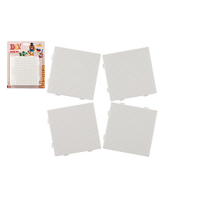 Podložka na zažehlovací korálky Hama - napojovací čtverec 4ks na kartě 20x24x3cm Podložka na zažehlovací korálky Hama - napojovací čtverec 4ks na kartě 20x24x3cm